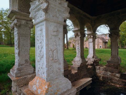 Fontaine Saint Thibaud Abbaye des Vaux de Cernay