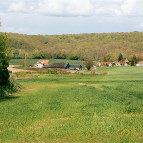 Ferme historique et vallon champêtre